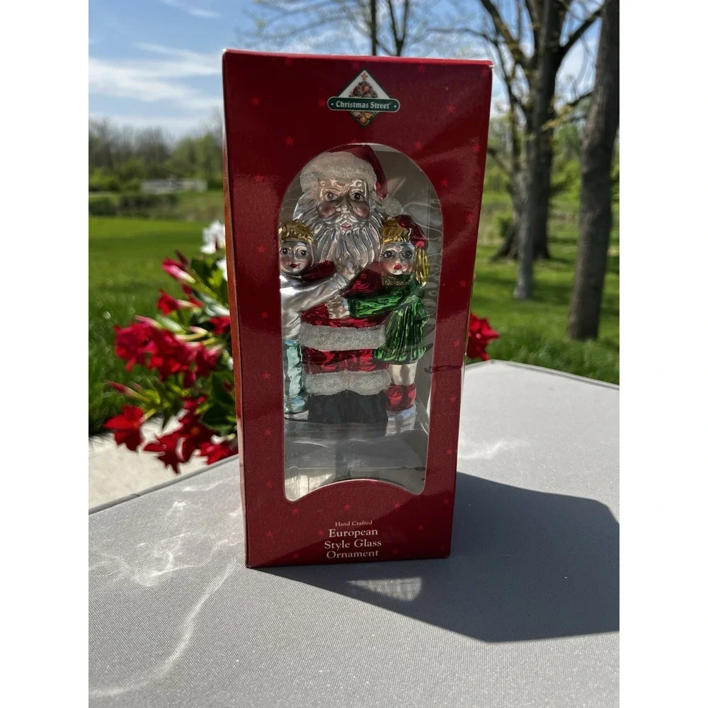 Vintage Christmas Ornament European Style Hand Crafted Glass Santa Hugging Kids‎